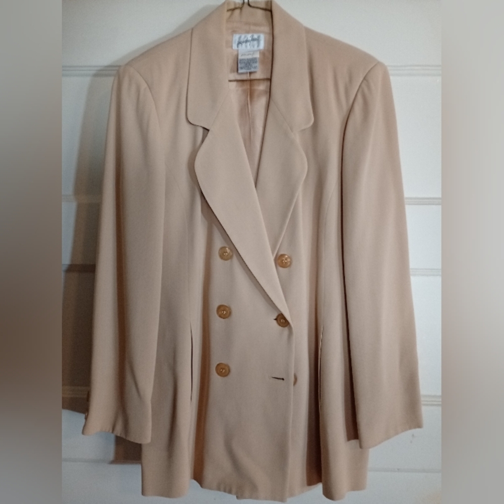 Jacqueline Ferrar size 6 women's blazer/dress jacket